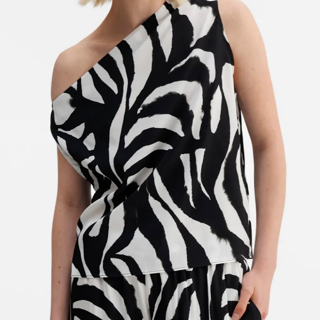 Lacy Zebra Tank - Ahlvar Gallery