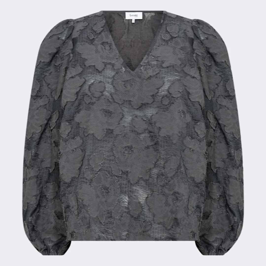 Kisser (black) - Leveté Rom